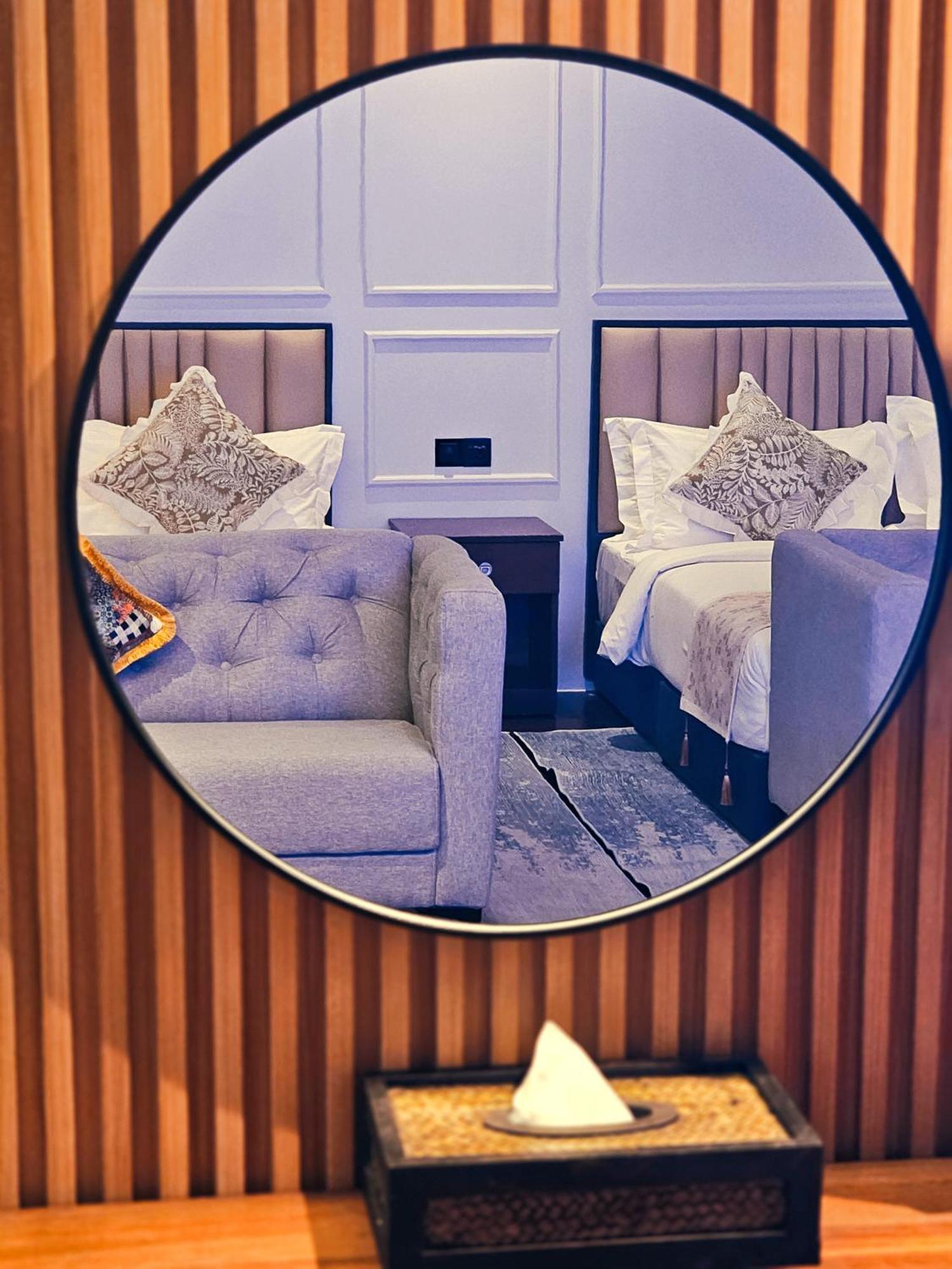 The Palm Suite At Lava Mansion George Town Kültér fotó