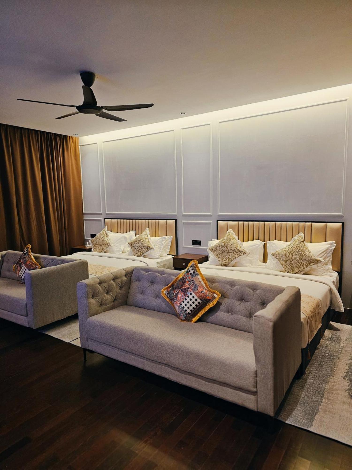 The Palm Suite At Lava Mansion George Town Kültér fotó