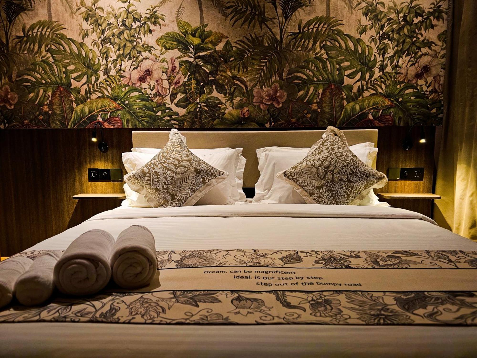 The Palm Suite At Lava Mansion George Town Kültér fotó